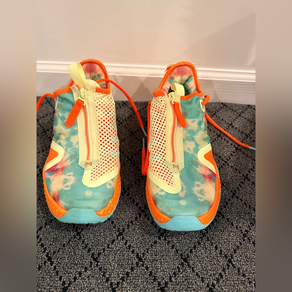 Nike Orange and Cream Athletic Shoes- Gatorade